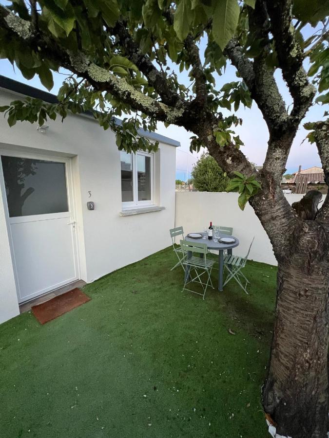 La Bordelaise - Logement Cosy Avec Jardin A べグル エクステリア 写真